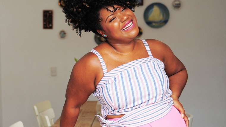 Beauty giant Pushes Afro Latina’s Mission to Embrace Natural hair