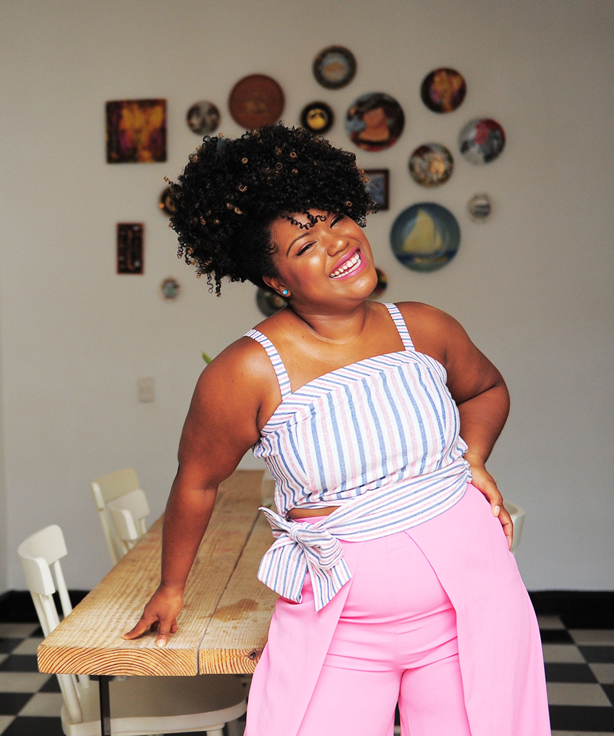 Beauty giant Pushes Afro Latina’s Mission to Embrace Natural hair